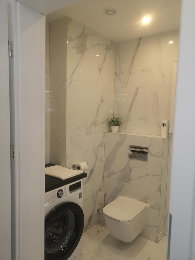 Apartament Z Widokiem Na Morze W Kompleksie Hevenia レバル エクステリア 写真